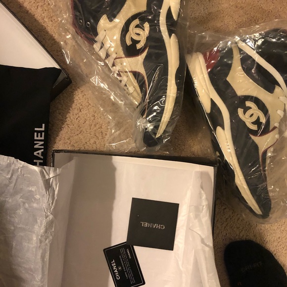 Chanel high Tops - Picture 5 of 7